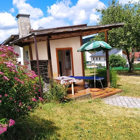 Prázdninový dům Kleines Mit Garten Und Grill In Garitz